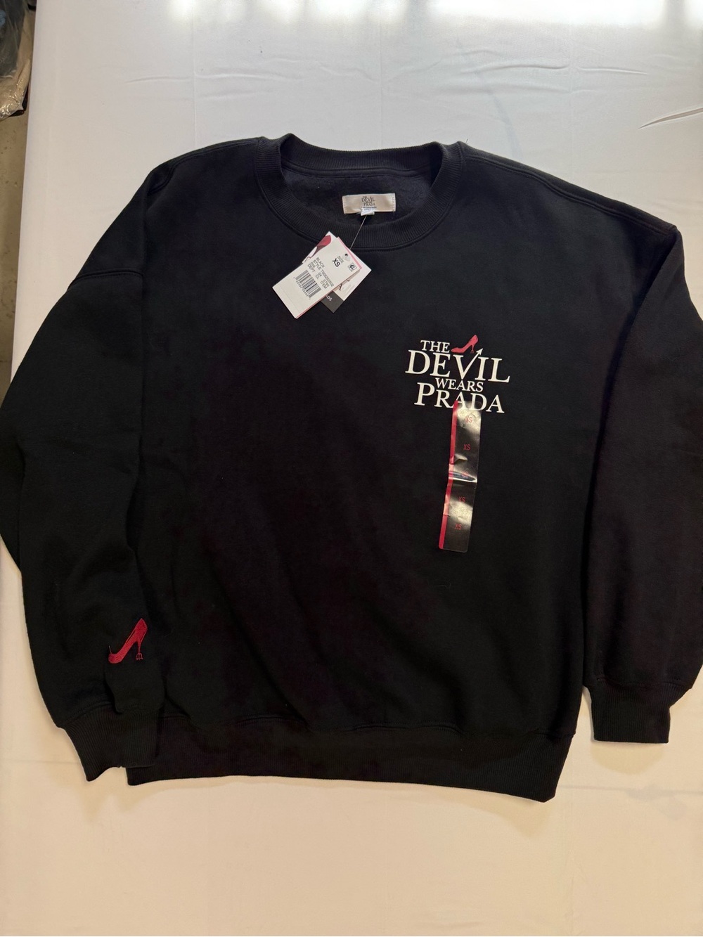 NWT The Devil Wears Prada Oversized Crewneck Sweatshirt XS